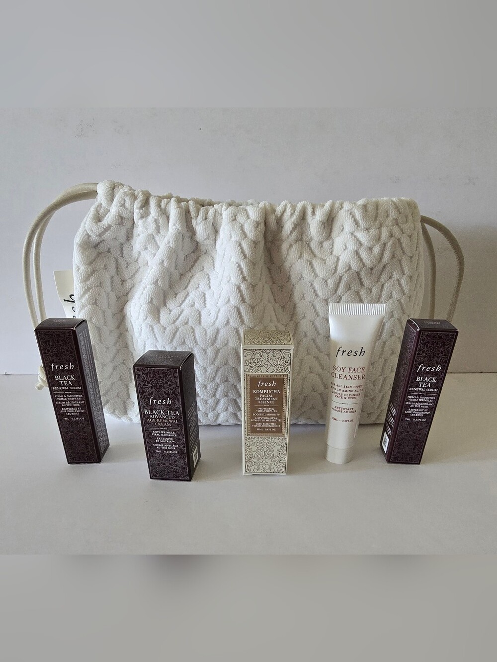 Fresh Skincare Co Lot of 5 Travel Sizes & Pouch, Cleanser, Serum, Essence, Cream